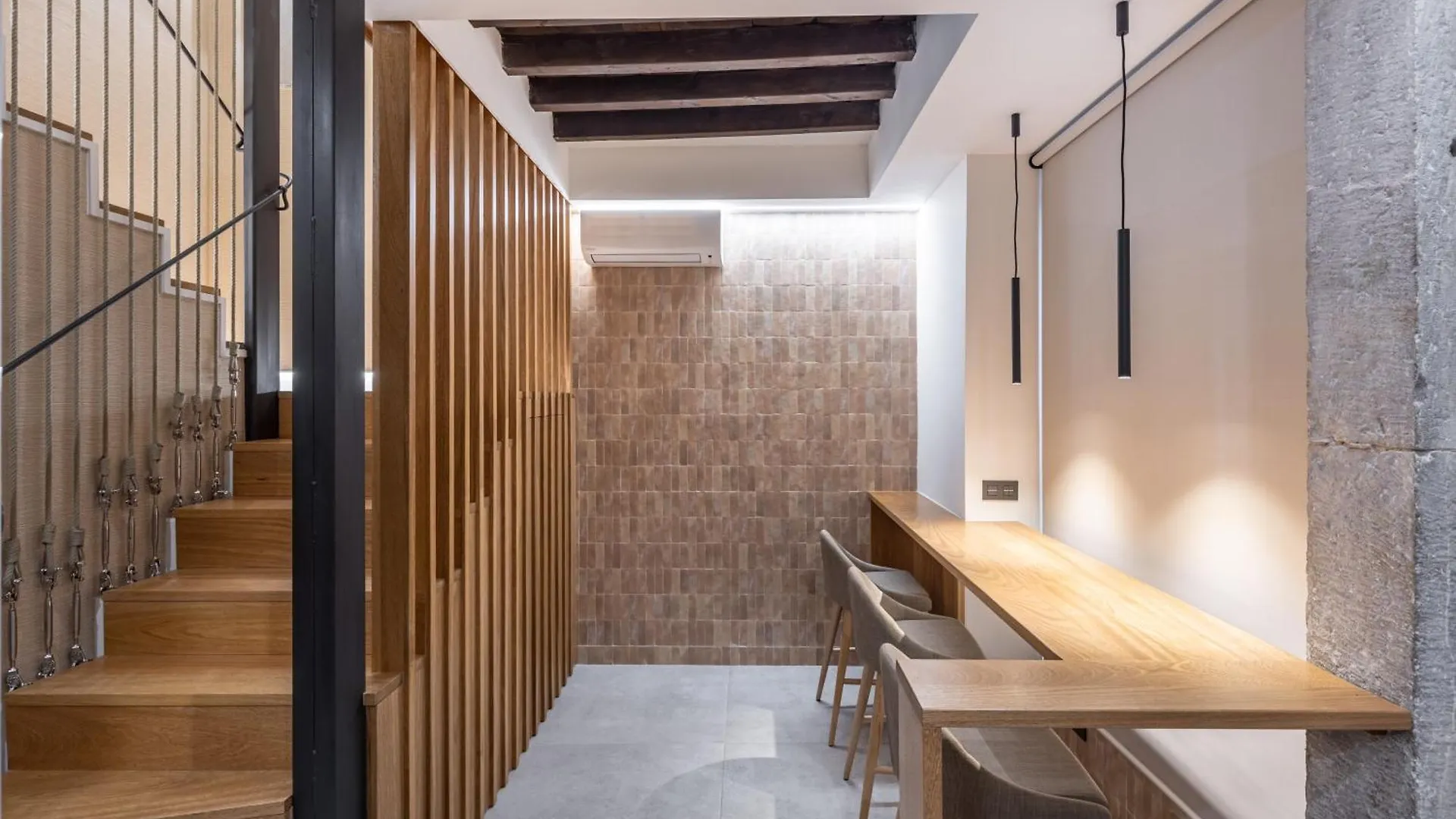 Casa Pasiegas, By Daimar Granada Apartment