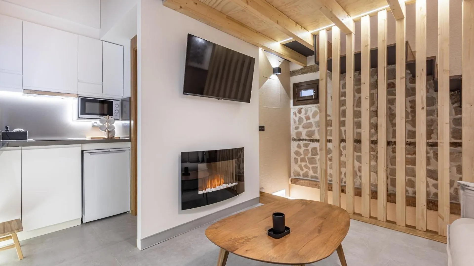 Casa Pasiegas, By Daimar contacts